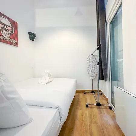 Marais - Canal St Martin 20m2 *